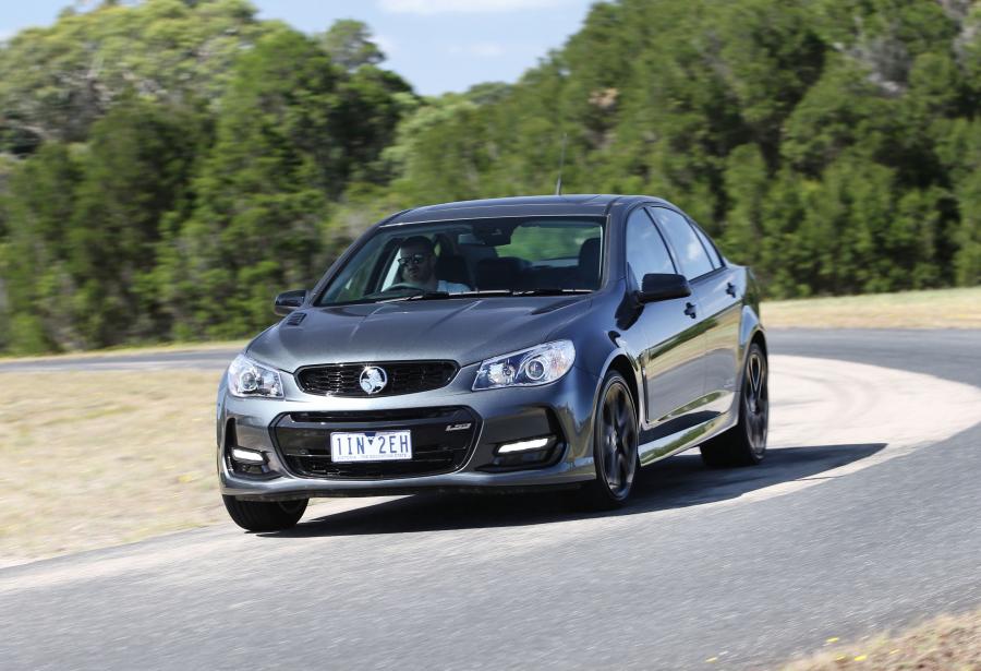  Holden Commodore SS V Redline 2017 года  (фото 5 из 11)